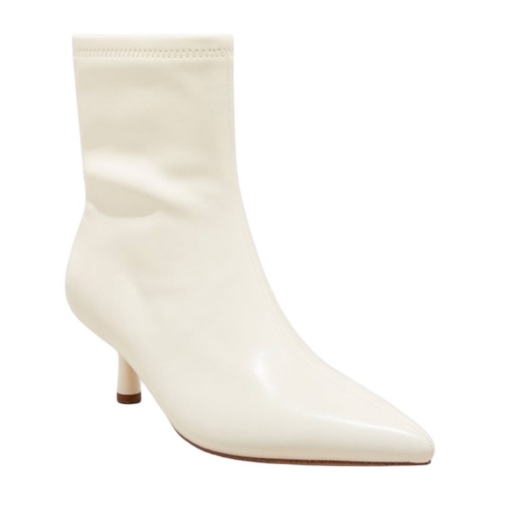 A New Day Lonnie Cream Kitten Heel Stretch Bootie